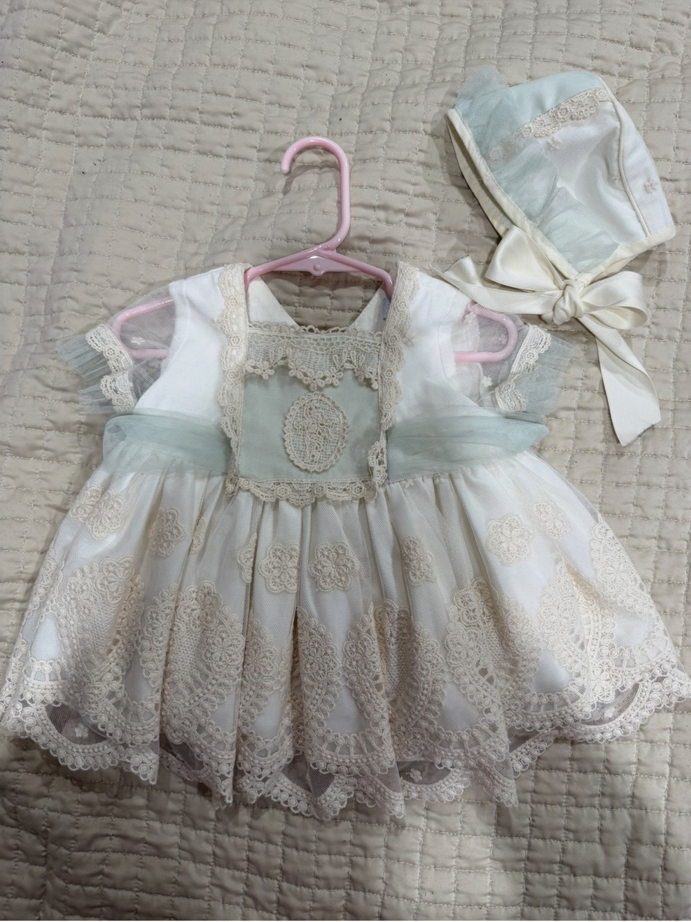 Abuela Tata Spanish style baby girl lace dress and bonnet 9m